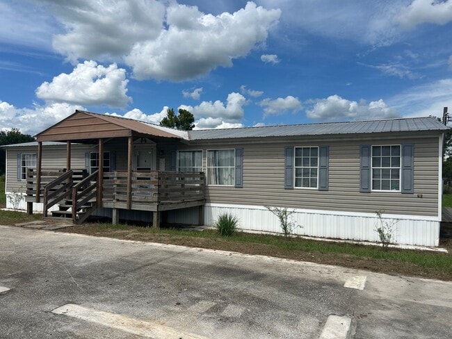 Photo - Rental property with land!