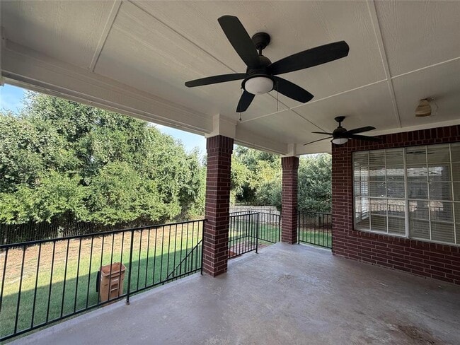 Building Photo - 14725 Banbridge Trail Rental