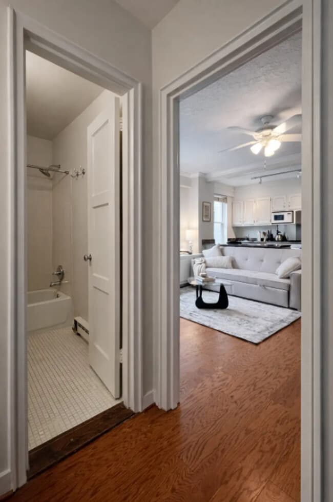 Photo - 2130 N Street Northwest-SI ID1587685P Unidad SI ID1587685P