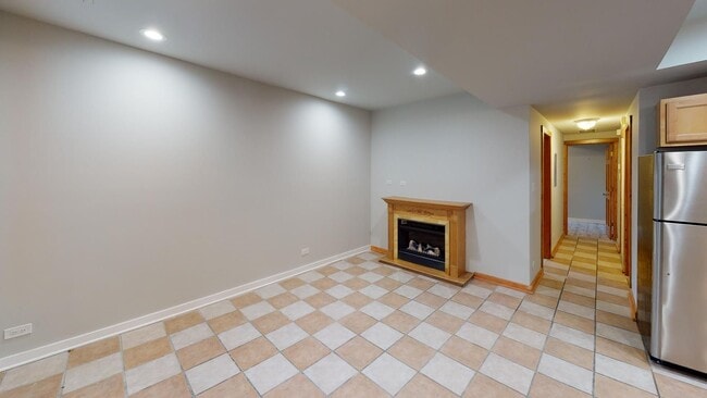 Photo - 1521 N Bosworth Ave Unidad 1B