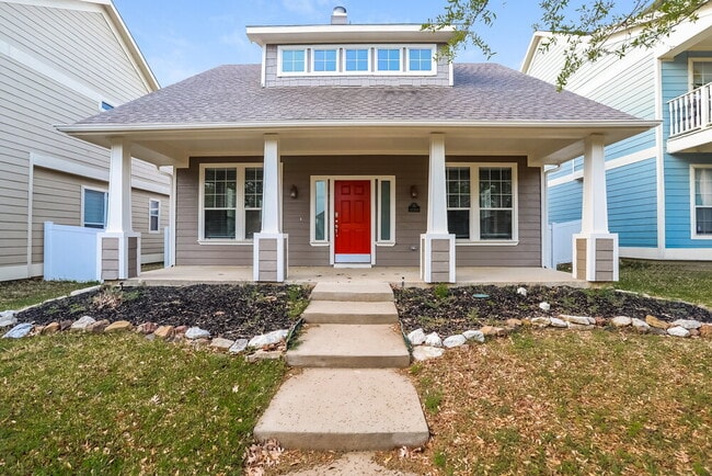 Building Photo - 10200 Cedar Lake Dr