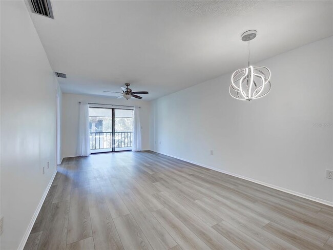 Photo - 7237 Cloister Dr Unit 207