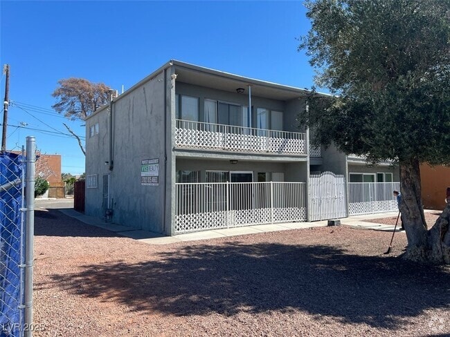 Building Photo - 1388 E Desert Inn Rd Unit 4 Rental