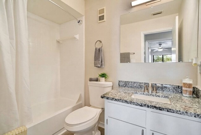 Photo - 3359 Coe Ave Unit 3411