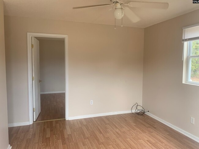 Photo - 487 Bushberry Rd