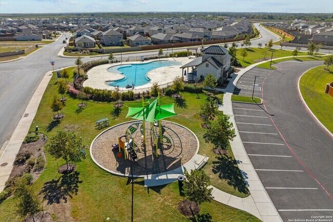 Photo - Beautiful and Spacious 4 Bedroom