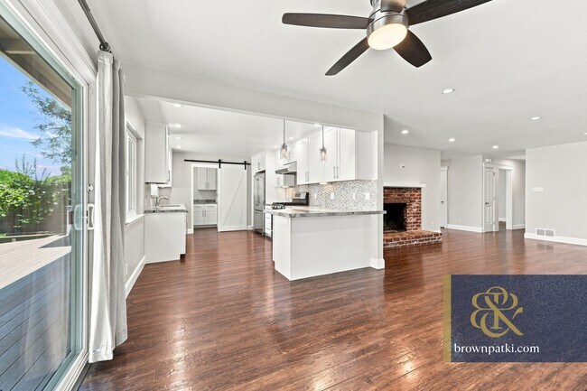 1042 Madison Ave Unit I