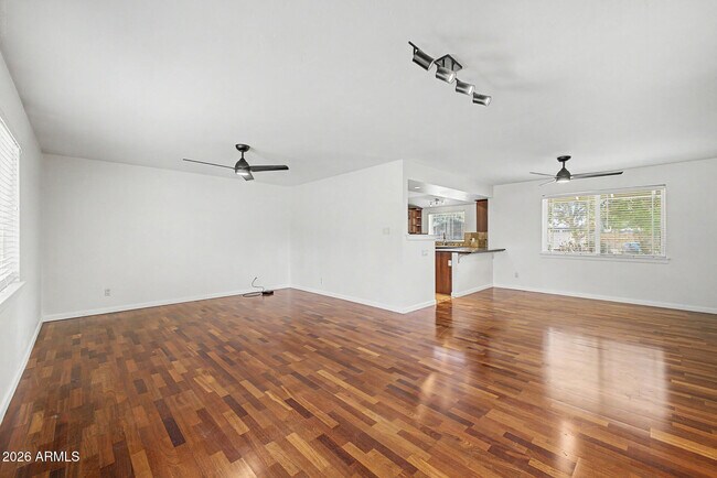 Photo - 6108 N 11th Ave
