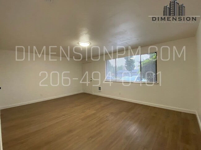 Photo - Olympia Townhouses 325 Pattison