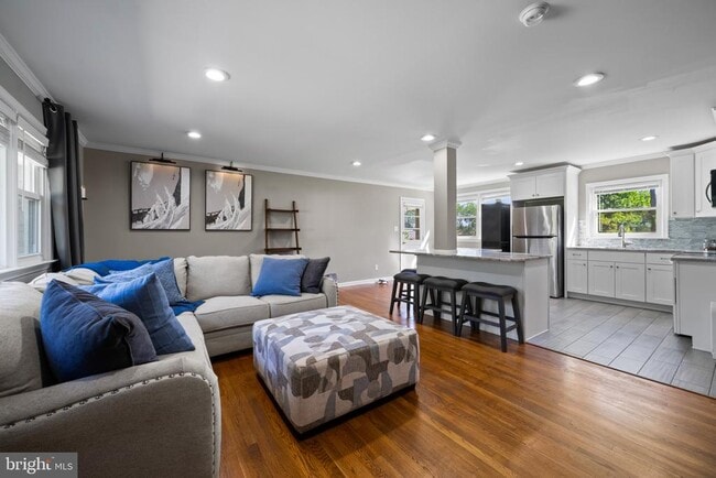 Photo - 1216 Haines Ave