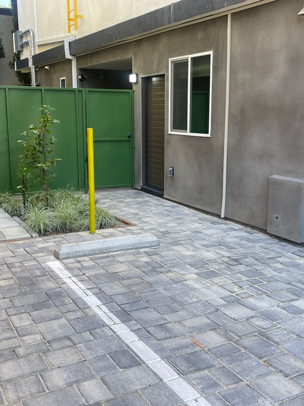 Photo - 15502 Chase St Unidad 15502 1/2