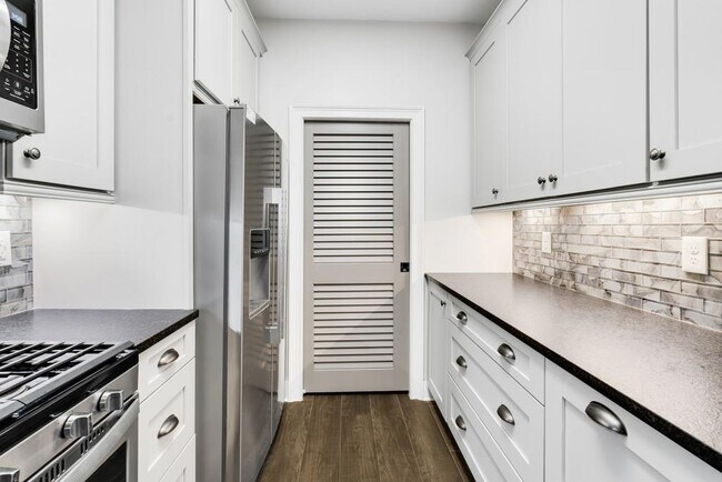 Photo - 240 Renaissance Pkwy NE Unit 214