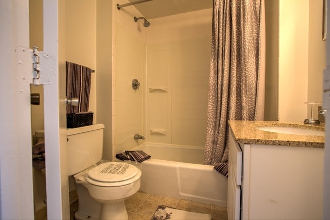 Photo - Friendly Community Manor