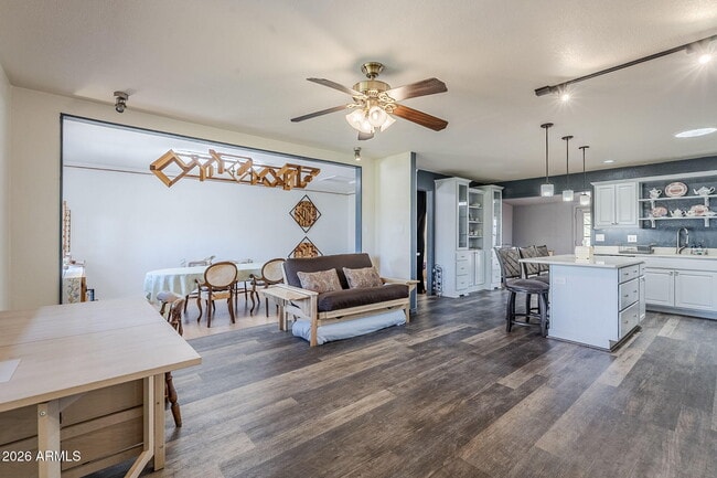 Photo - 1022 W Apollo Ave