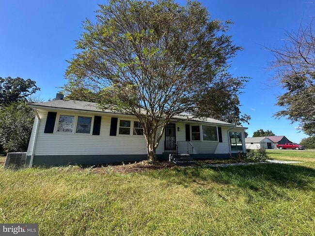 Photo - 9215 Wills Rd