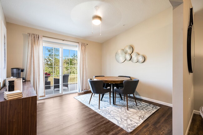 Bonus Space to Use as a Den, Dining Room or Hobby Area - Redwood Miami Township SR 131