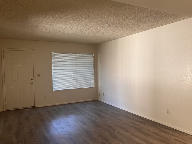 Photo - 700 E Mesquite Cir Apartment Unit P116