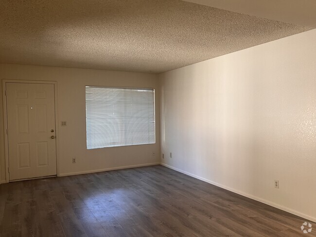 Building Photo - 700 E Mesquite Cir Unit P116 Rental