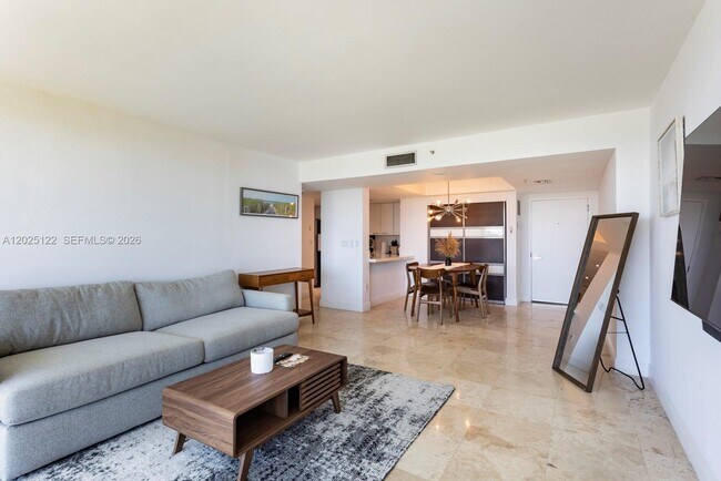 Photo - 650 West Ave Unidad 906