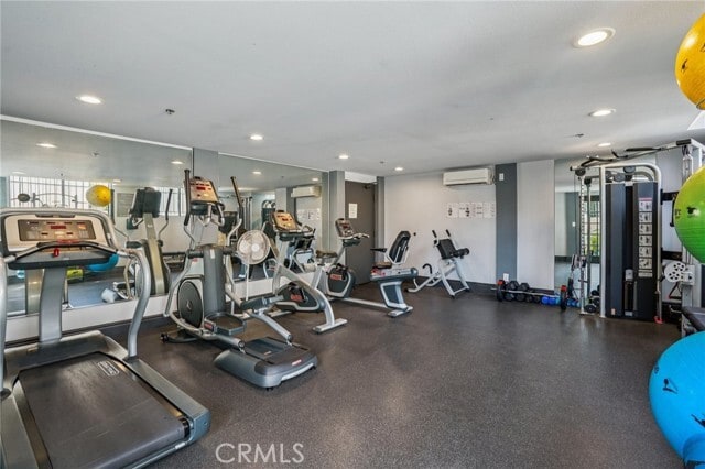 Photo - 11162 Camarillo St Unidad 206