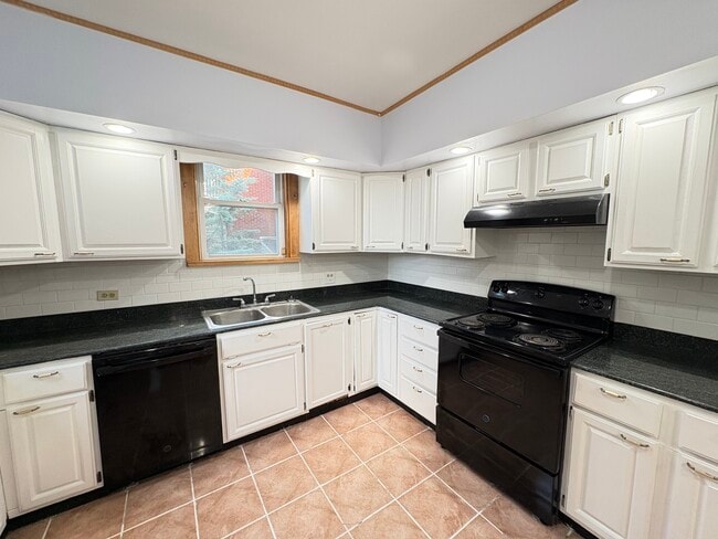 Photo - 6345 Morrowfield Ave