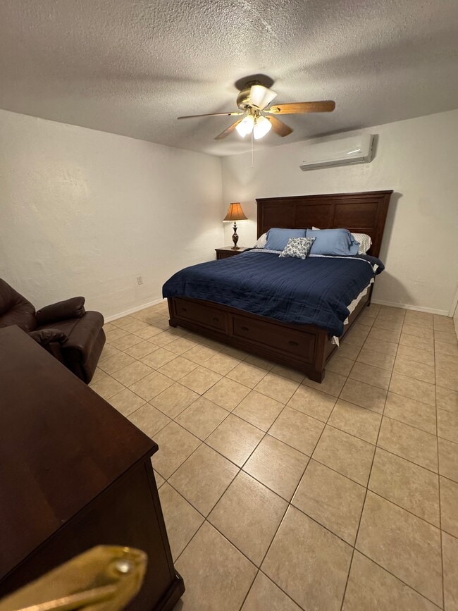 Photo - 608 Alicia Dr