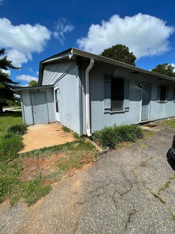 Photo - 100 State Rd S-42-7449 Condo Unit D