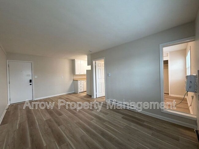 Photo - 141 N 4th St
