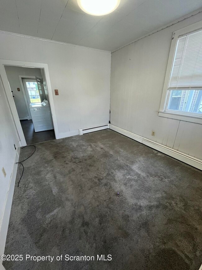 Photo - 525 E Lackawanna Ave