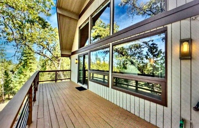 Photo - AUBURN LAKE TRAILS