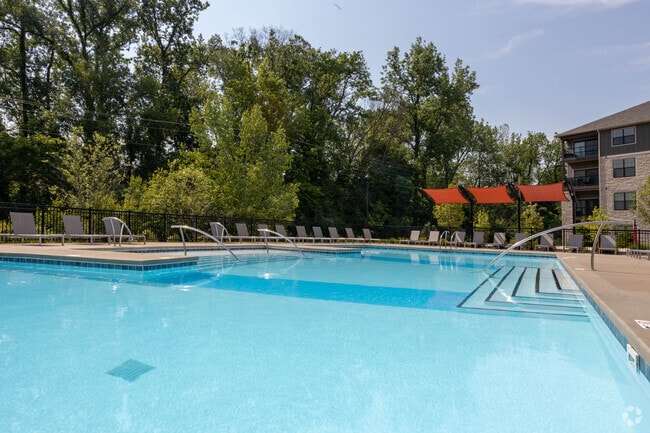 Pool - Timbers Apartments