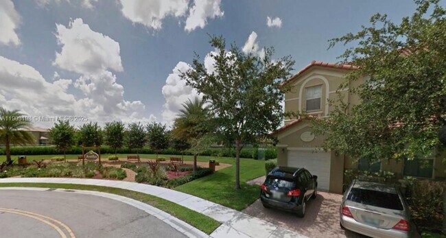 Photo - 10983 NW 79th St