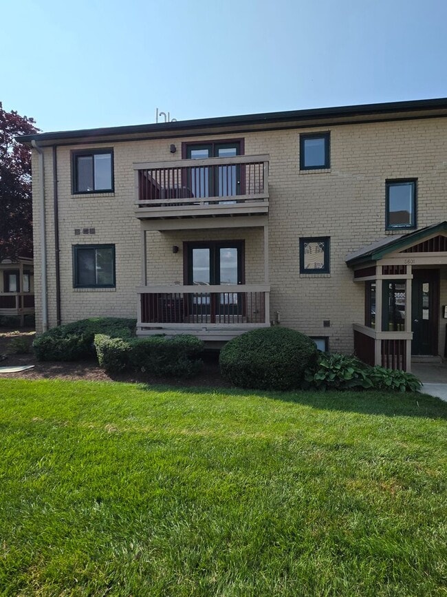 Photo - 3603 Eastview Ln