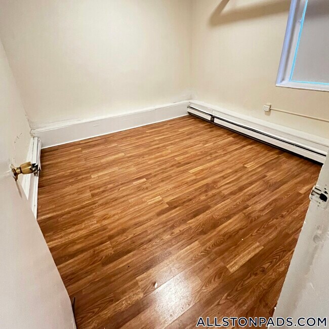 Photo - 1144 Commonwealth Ave Unidad 0C