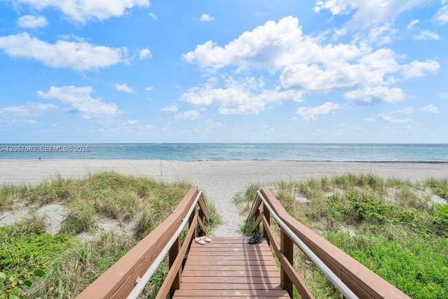 Building Photo - 400 Ocean Trail Way Unit 302