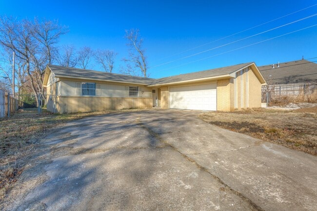 Photo - 1316 N Fern Ave Casa