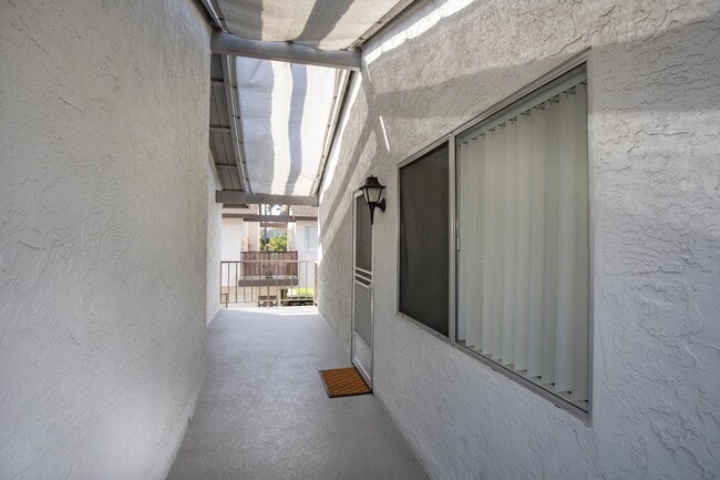 Photo - Move-in Ready Condo! Unit 2179 VIA ROBLES