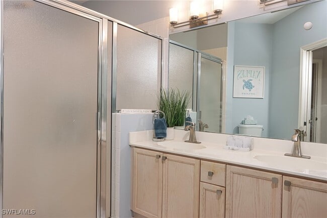 Building Photo - 13140 Hamilton Harbour Dr Unit F4 Rental