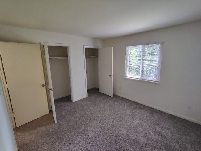 Building Photo - 600 Reusens Rd Rental
