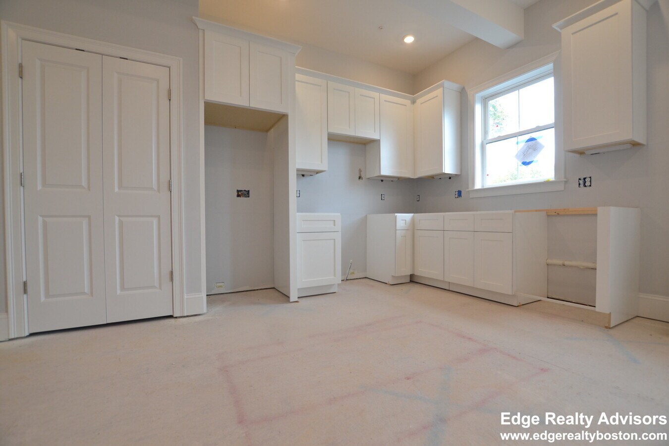 Photo - 18 Murdock St Unit 8