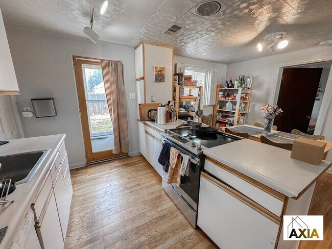 Photo - 3BD/1BA Home w/ Great Views!