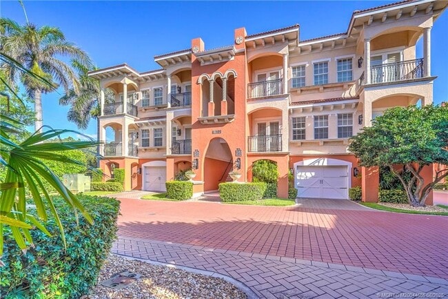 Photo - 1528 NE Outrigger Landings Dr Unit 208