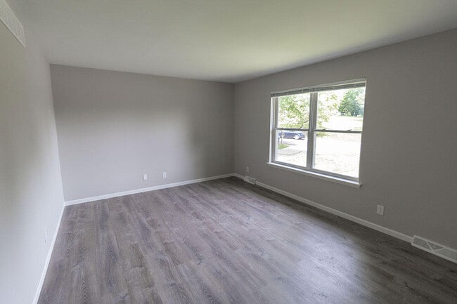 Photo - 1321 S Roseta Ave