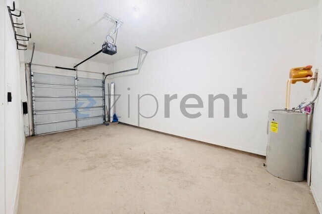 Photo - 9309 Stone River Pl