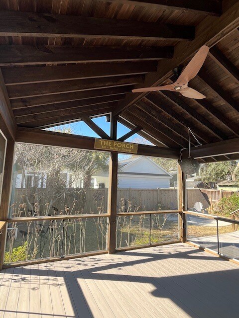 Photo - 1473 Indian St