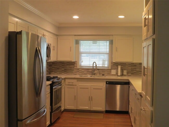 Photo - 625 Augusta Dr