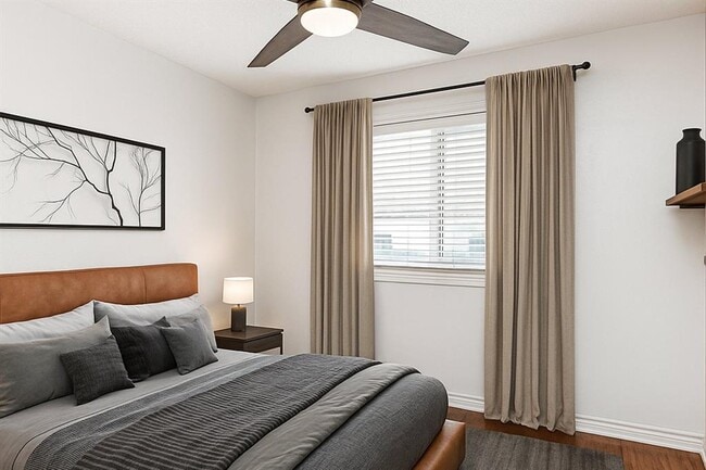 Photo - 2401 Manor Rd Unit 120