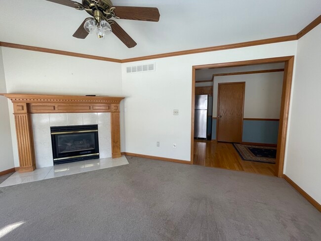 Photo - 33523 Roselawn St