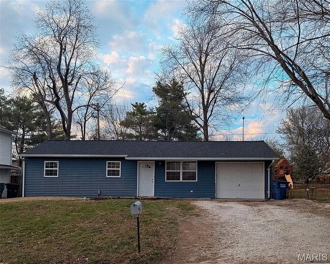 Building Photo - 17 Warsen Ave