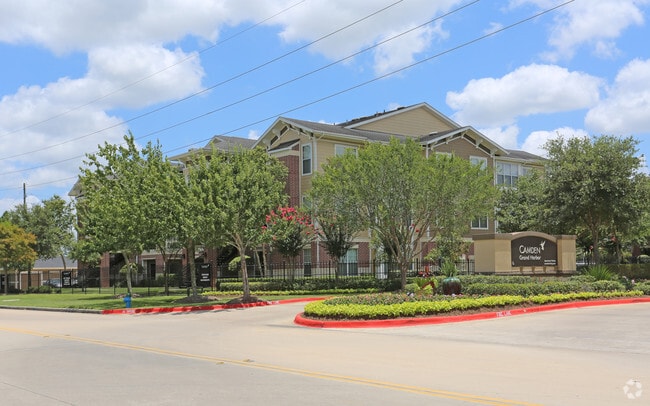 Building Photo - Camden Grand Harbor Rental